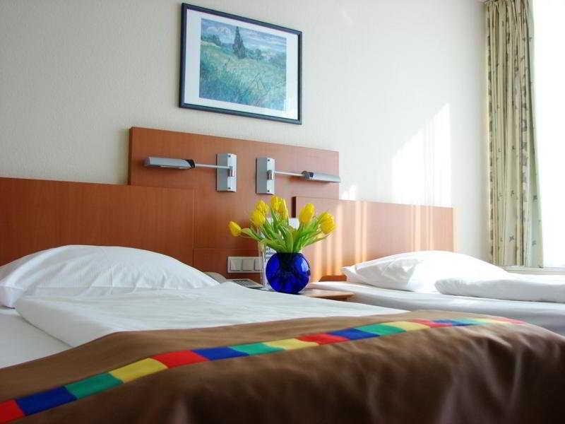 Western Hotel 3*
